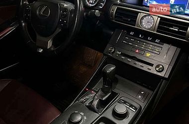 Седан Lexus IS 2015 в Дніпрі