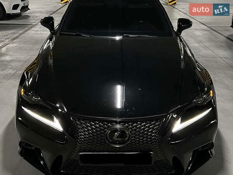 Lexus IS 2015
