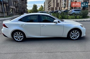 Седан Lexus IS 2015 в Києві