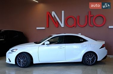 Седан Lexus IS 2015 в Одесі