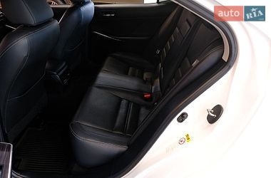 Седан Lexus IS 2015 в Одесі
