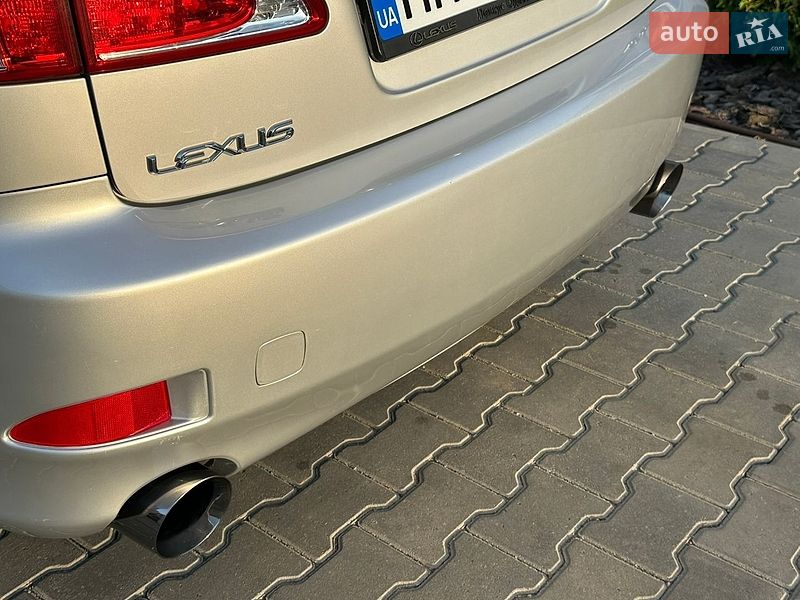 Седан Lexus IS 2007 в Одесі