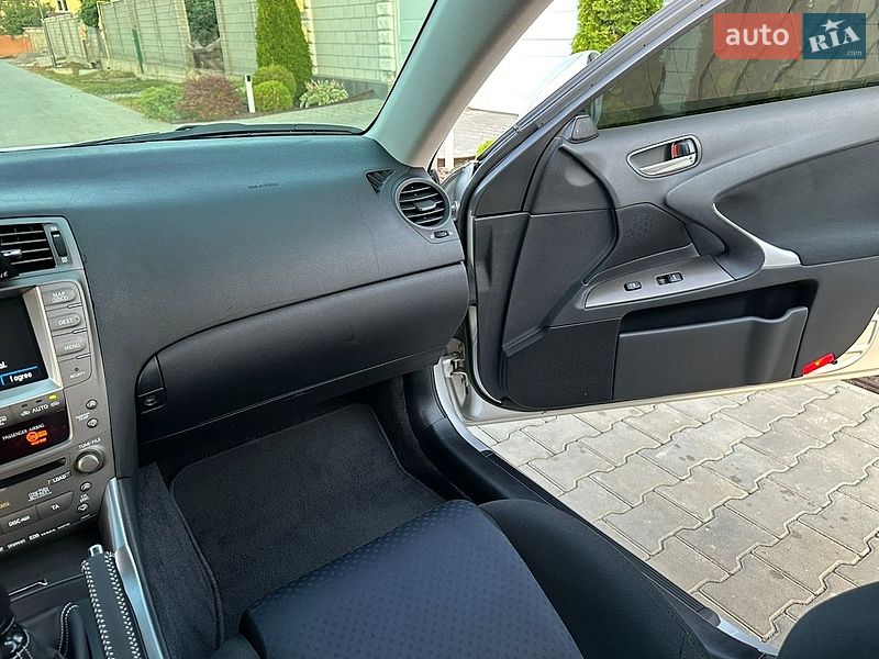 Седан Lexus IS 2007 в Одесі
