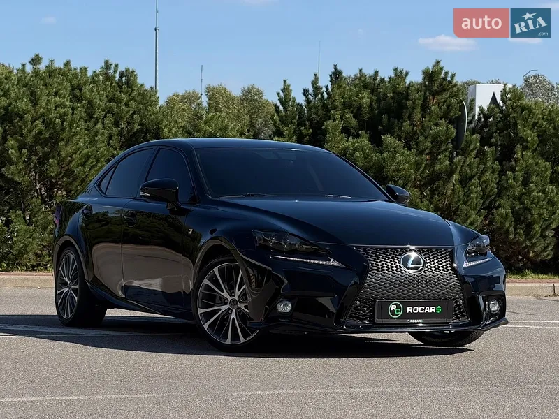 Lexus IS 2015