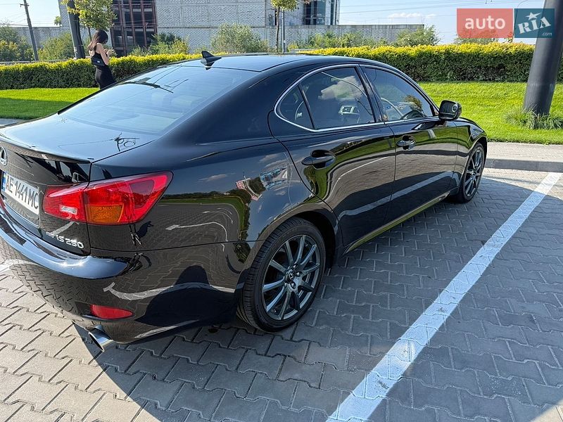 Седан Lexus IS 2008 в Днепре