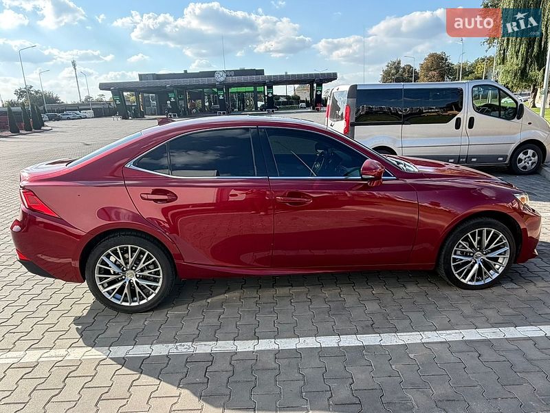 Седан Lexus IS 2013 в Луцьку