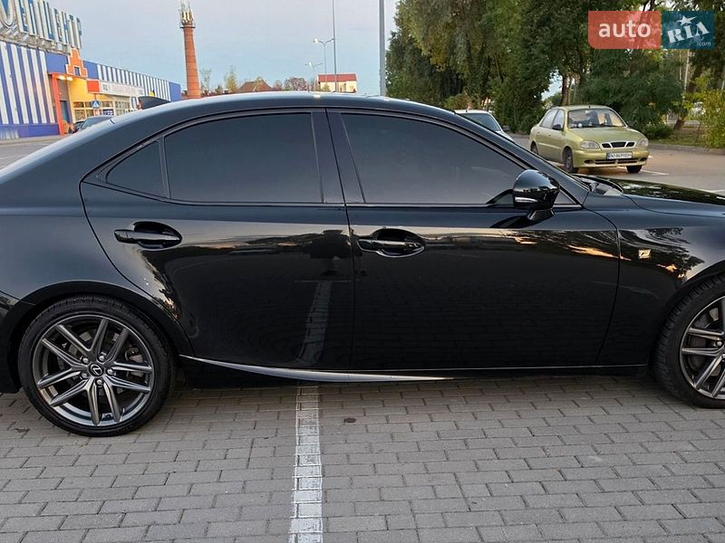 Седан Lexus IS 2017 в Коломиї фото 10 Седан Lexus IS 2017 в Коломиї