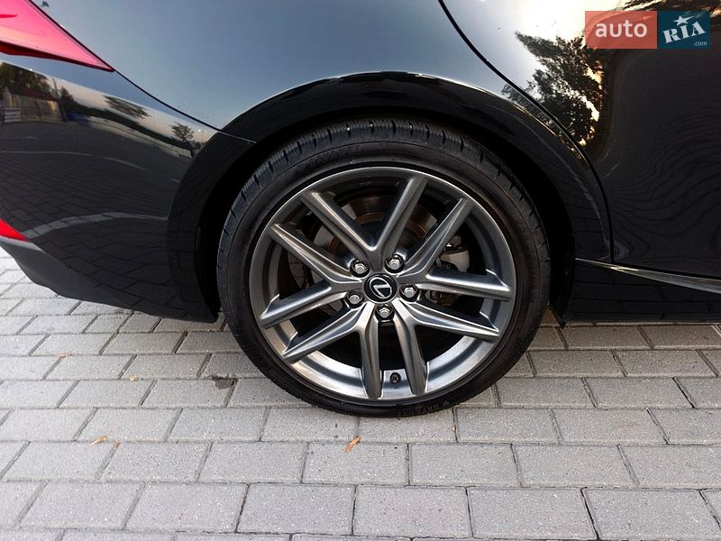 Седан Lexus IS 2017 в Коломиї фото 11 Седан Lexus IS 2017 в Коломиї