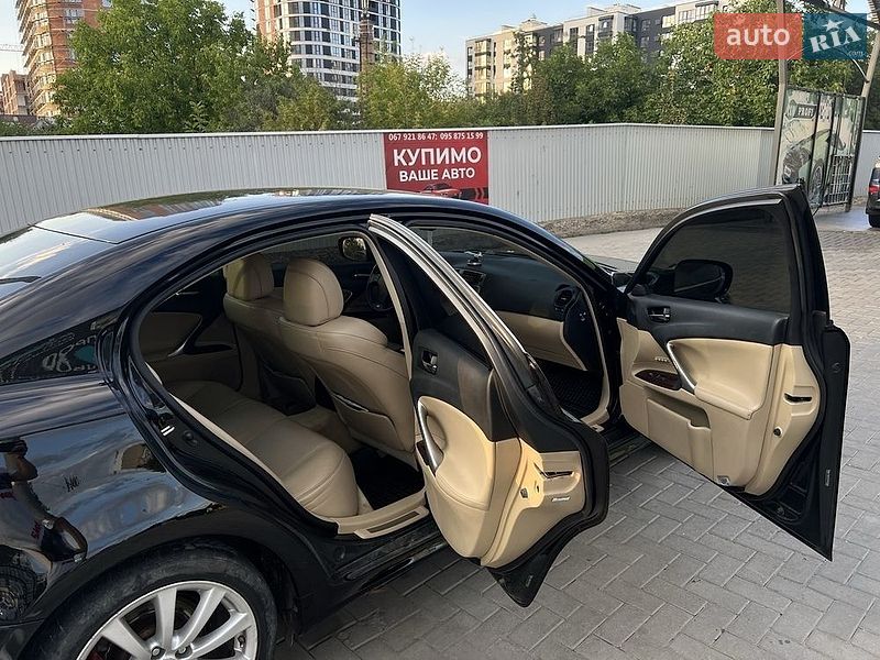 Седан Lexus IS 2006 в Івано-Франківську фото 8 Седан Lexus IS 2006 в Івано-Франківську
