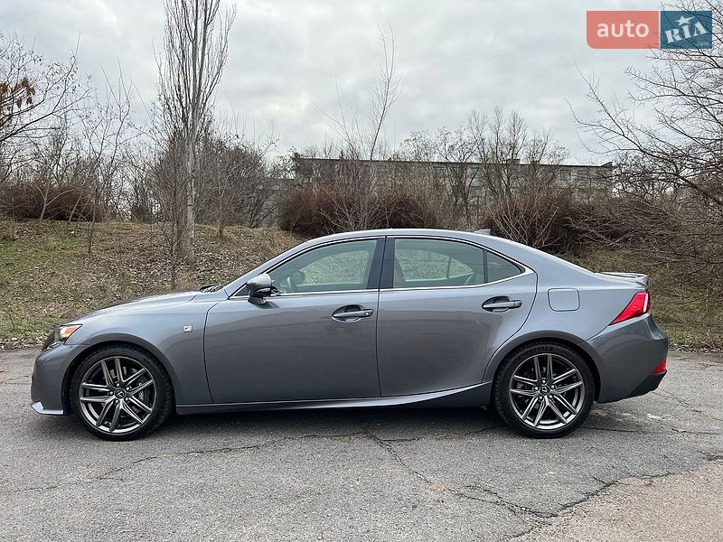 Седан Lexus IS 2014 в Каменском