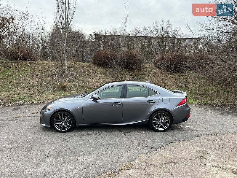 Седан Lexus IS 2014 в Каменском