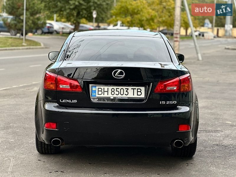 Седан Lexus IS 2006 в Одесі