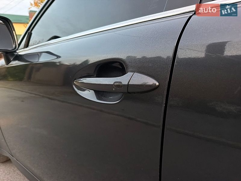 Седан Lexus IS 2006 в Чернигове