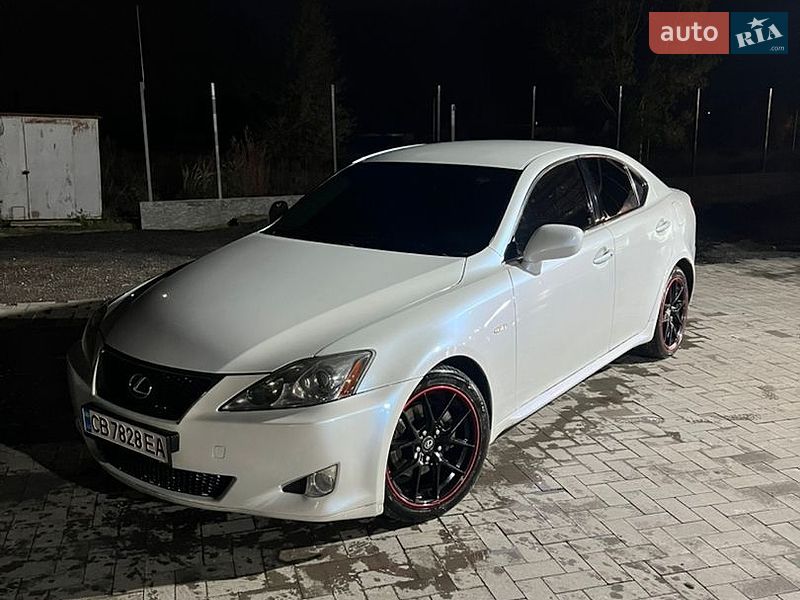 Седан Lexus IS 2007 в Чернигове