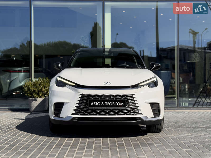 Внедорожник / Кроссовер Lexus LBX 2023 в Одессе
