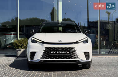Внедорожник / Кроссовер Lexus LBX 2023 в 