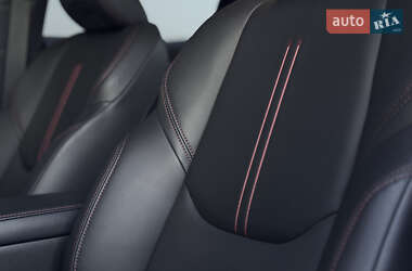 Внедорожник / Кроссовер Lexus LBX 2023 в 