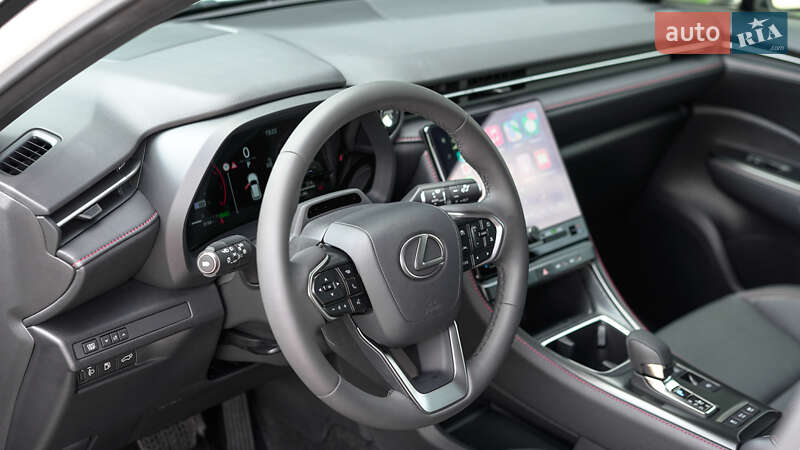 Внедорожник / Кроссовер Lexus LBX 2023 в Львове