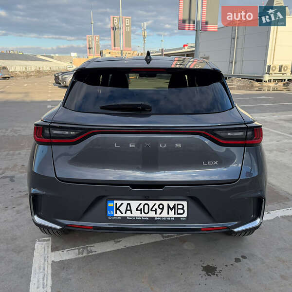 Позашляховик / Кросовер Lexus LBX 2024 в Києві фото 7 Позашляховик / Кросовер Lexus LBX 2024 в Києві