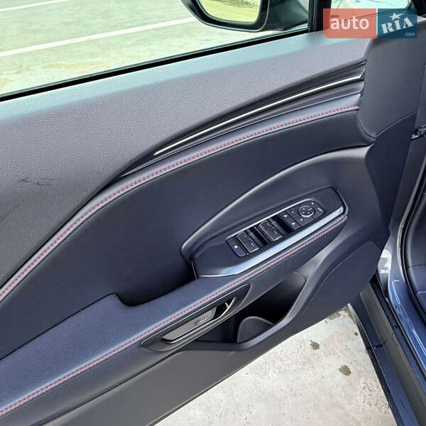 Позашляховик / Кросовер Lexus LBX 2024 в Києві фото 18 Позашляховик / Кросовер Lexus LBX 2024 в Києві