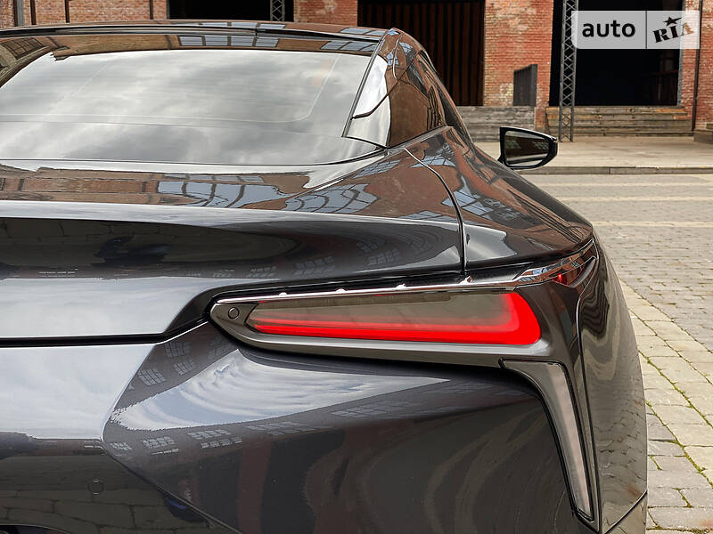 Купе Lexus LC 2017 в Киеве