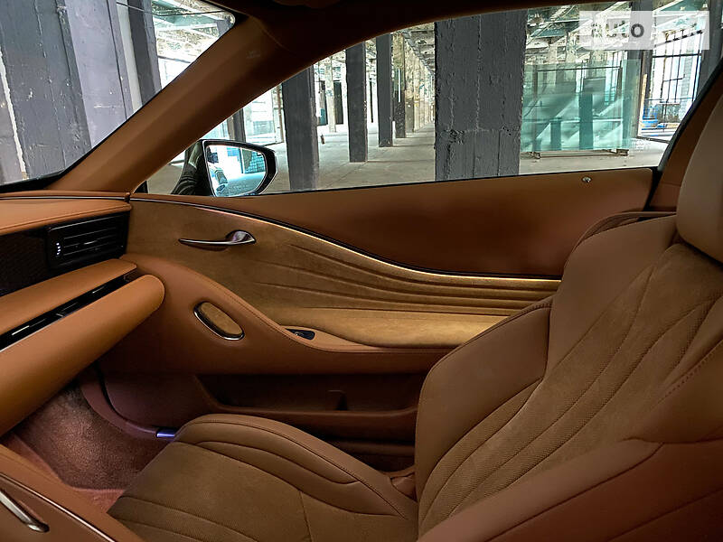 Купе Lexus LC 2017 в Киеве