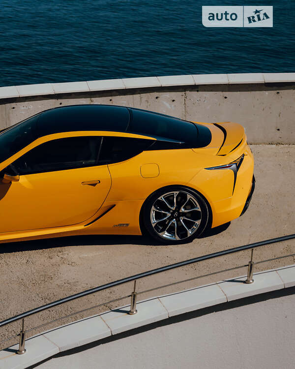 Купе Lexus LC 2019 в Одесі