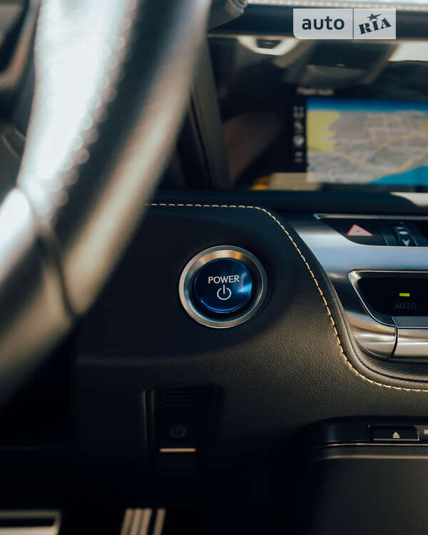 Купе Lexus LC 2019 в Одесі