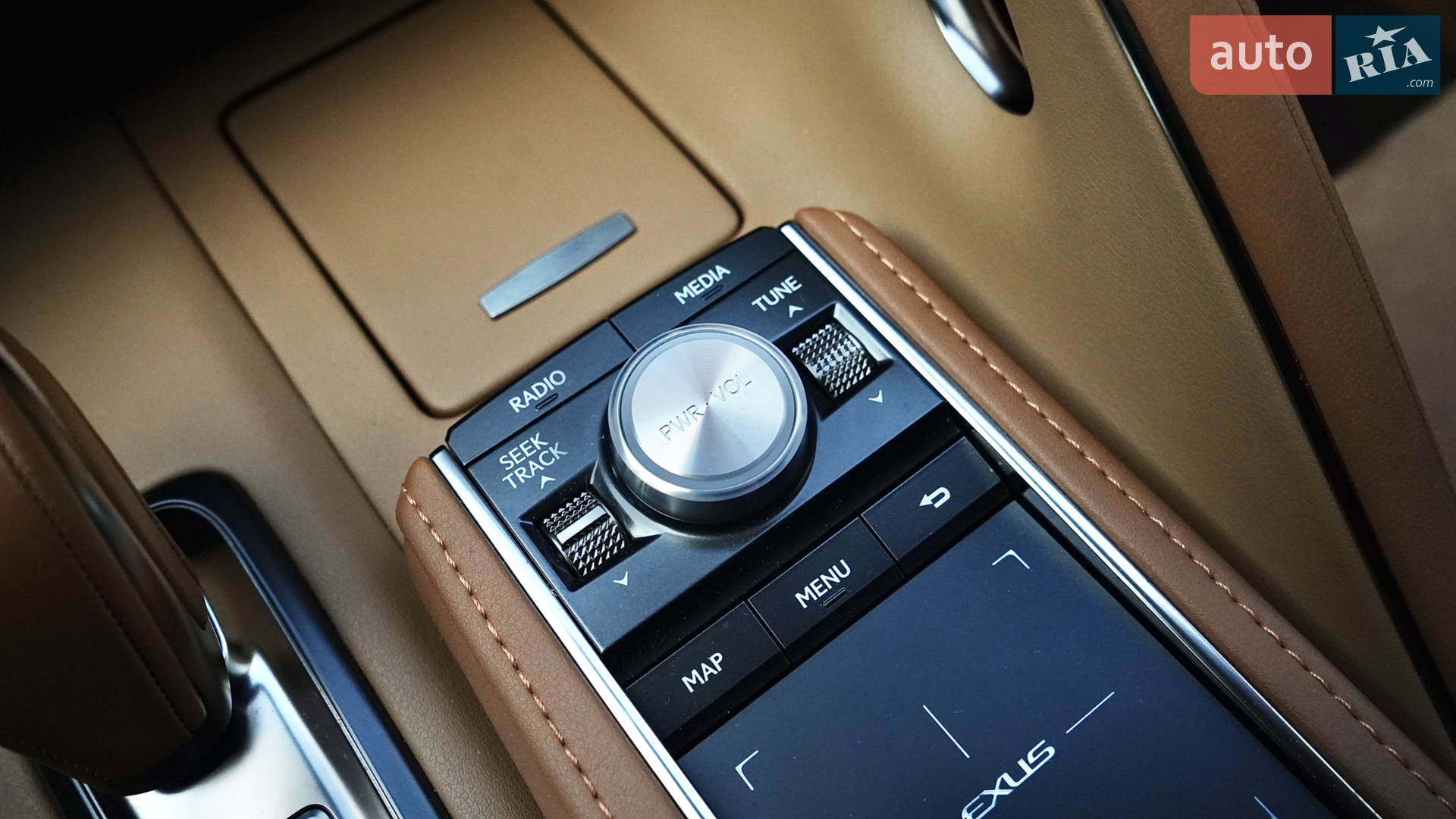 2017 Lexus LC - мініатюра 53