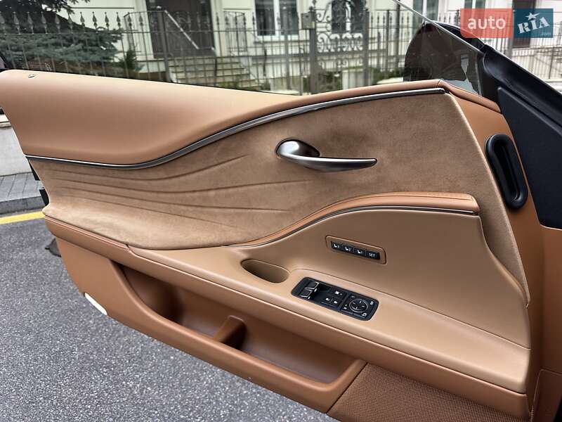 Купе Lexus LC 2018 в Киеве фото 34 Купе Lexus LC 2018 в Киеве