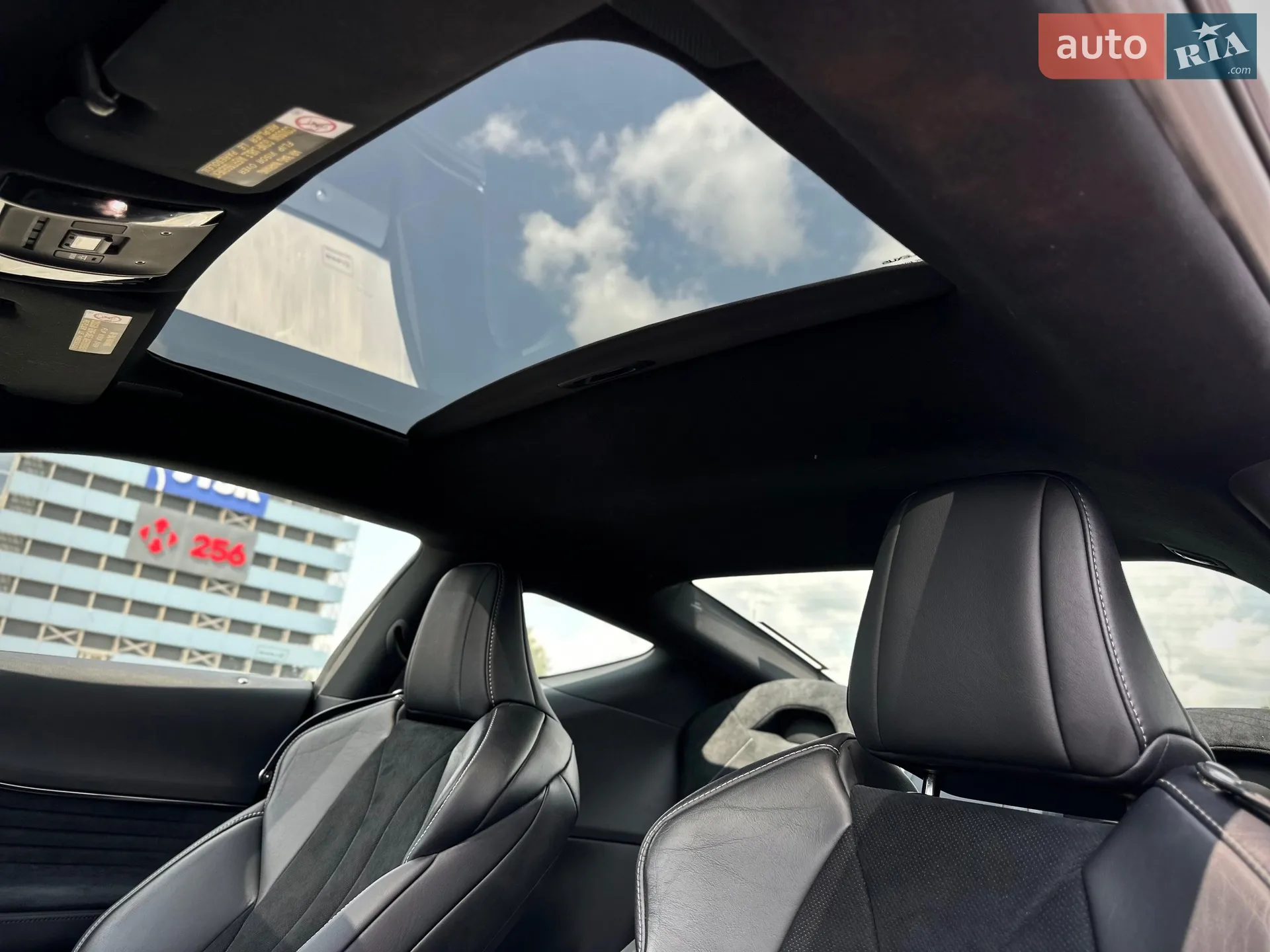 2018 Lexus LC - мініатюра 34