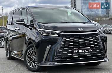 Мінівен Lexus LM 2024 в 
