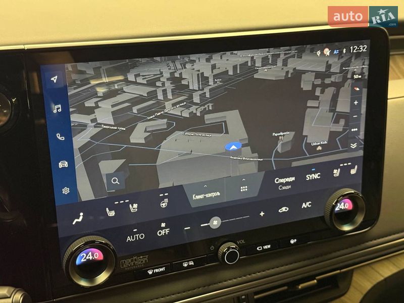 Мінівен Lexus LM 2025 в Києві