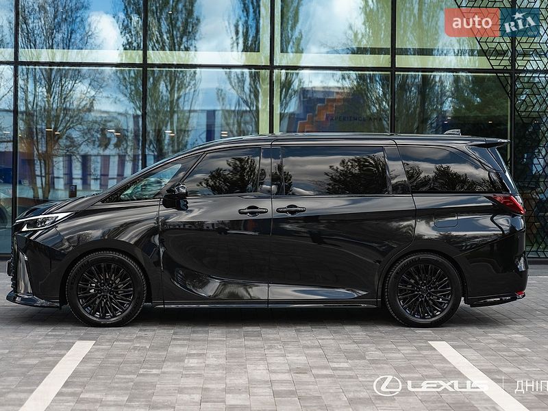 Мінівен Lexus LM 2025 в Дніпрі фото 6 Мінівен Lexus LM 2025 в Дніпрі