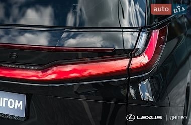 Мінівен Lexus LM 2025 в Дніпрі фото 52 Мінівен Lexus LM 2025 в Дніпрі