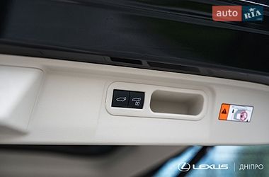 Мінівен Lexus LM 2025 в Дніпрі фото 61 Мінівен Lexus LM 2025 в Дніпрі