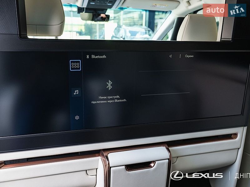 Мінівен Lexus LM 2025 в Дніпрі фото 38 Мінівен Lexus LM 2025 в Дніпрі