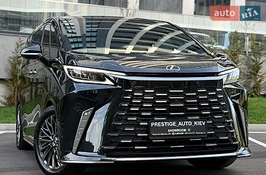Минивэн Lexus LM 2025 в Киеве