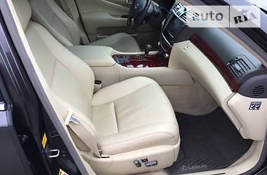 Седан Lexus LS 2010 в Киеве