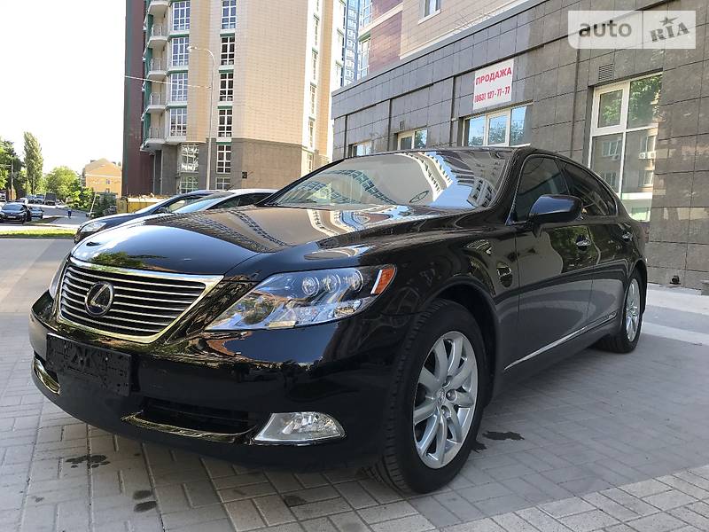 Седан Lexus LS 2008 в Киеве фото 4 Седан Lexus LS 2008 в Киеве