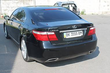 Седан Lexus LS 2007 в Ровно