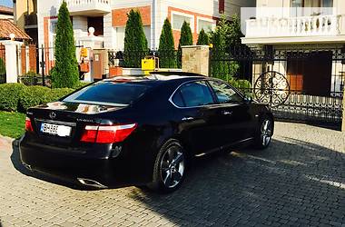 Седан Lexus LS 2008 в Одессе