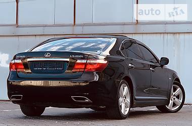 Седан Lexus LS 2008 в Одессе