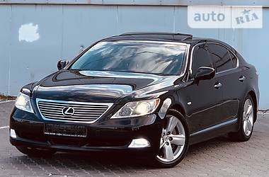 Седан Lexus LS 2008 в 
