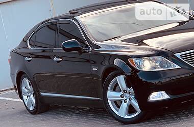 Седан Lexus LS 2008 в 