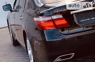 Седан Lexus LS 2008 в 