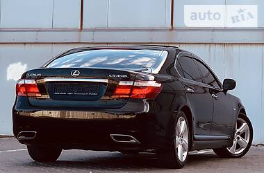 Седан Lexus LS 2008 в 