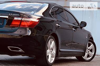 Седан Lexus LS 2008 в 