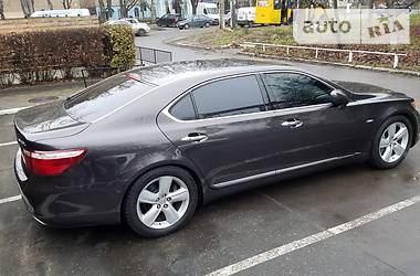 Седан Lexus LS 2007 в Одессе