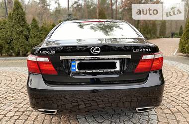 Седан Lexus LS 2008 в Києві